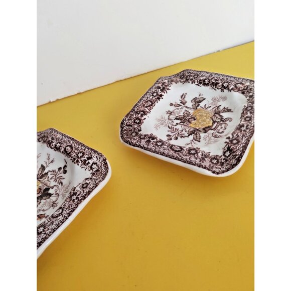 Vintage Mason's Ascot Pattern Ashtrays(set of 2) 3 1/2" x 3 1/2" - Picture 4 of 9